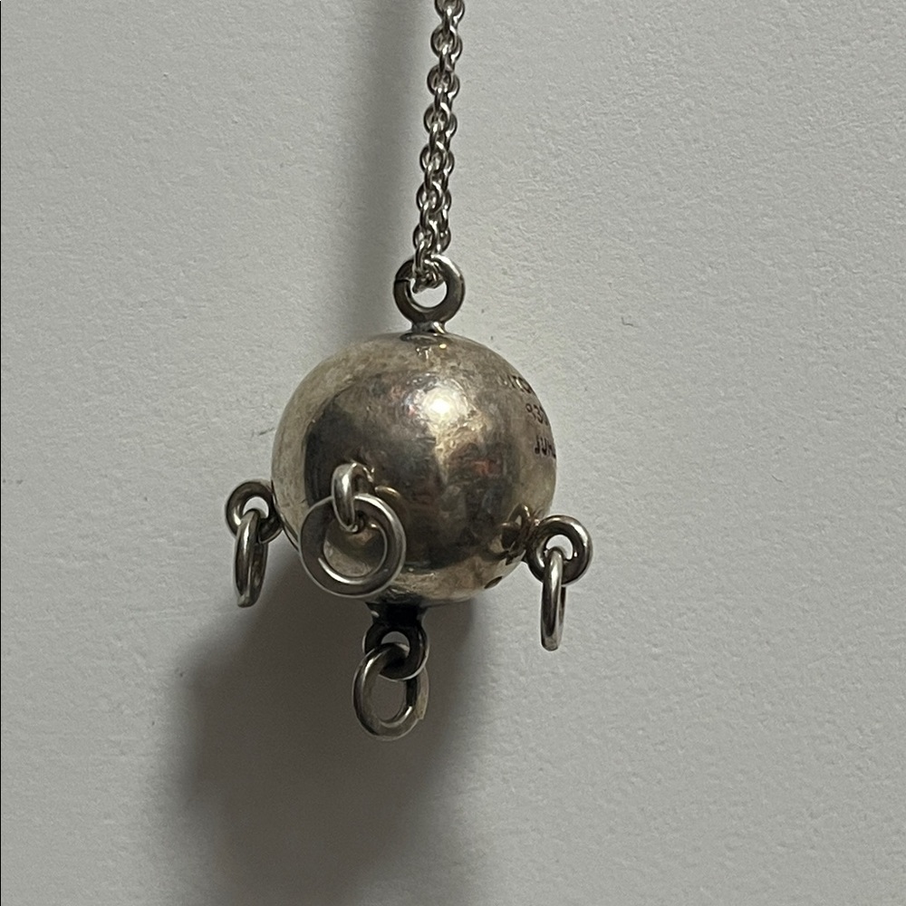 NFT, Renowned JUHLS Scandinavian Amulet necklace - Picture 4 of 17